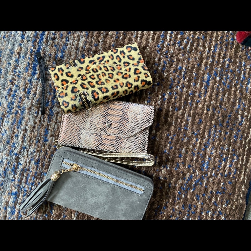 Three phone wallets One price for three